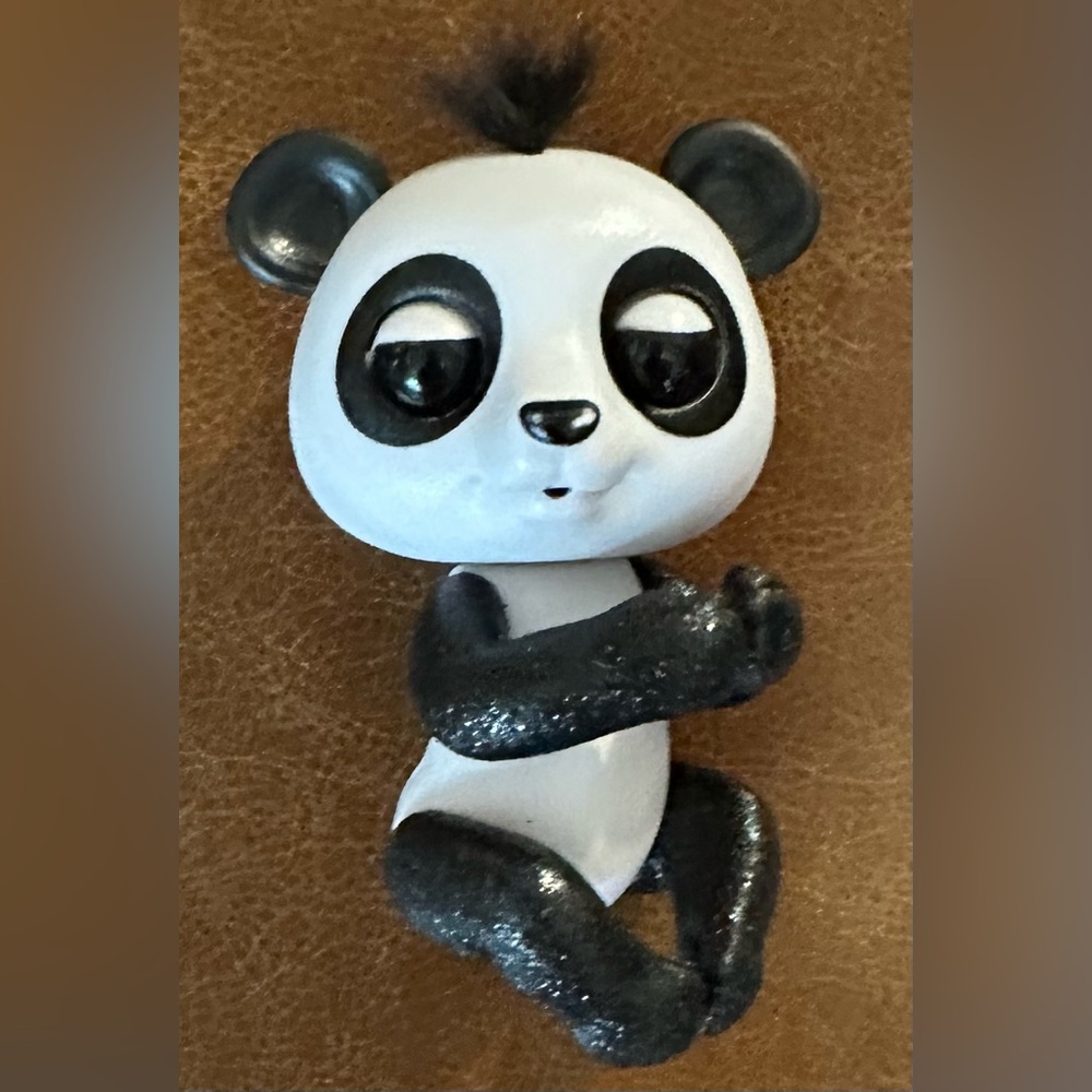 Black Glitter and White Panda Fingerling